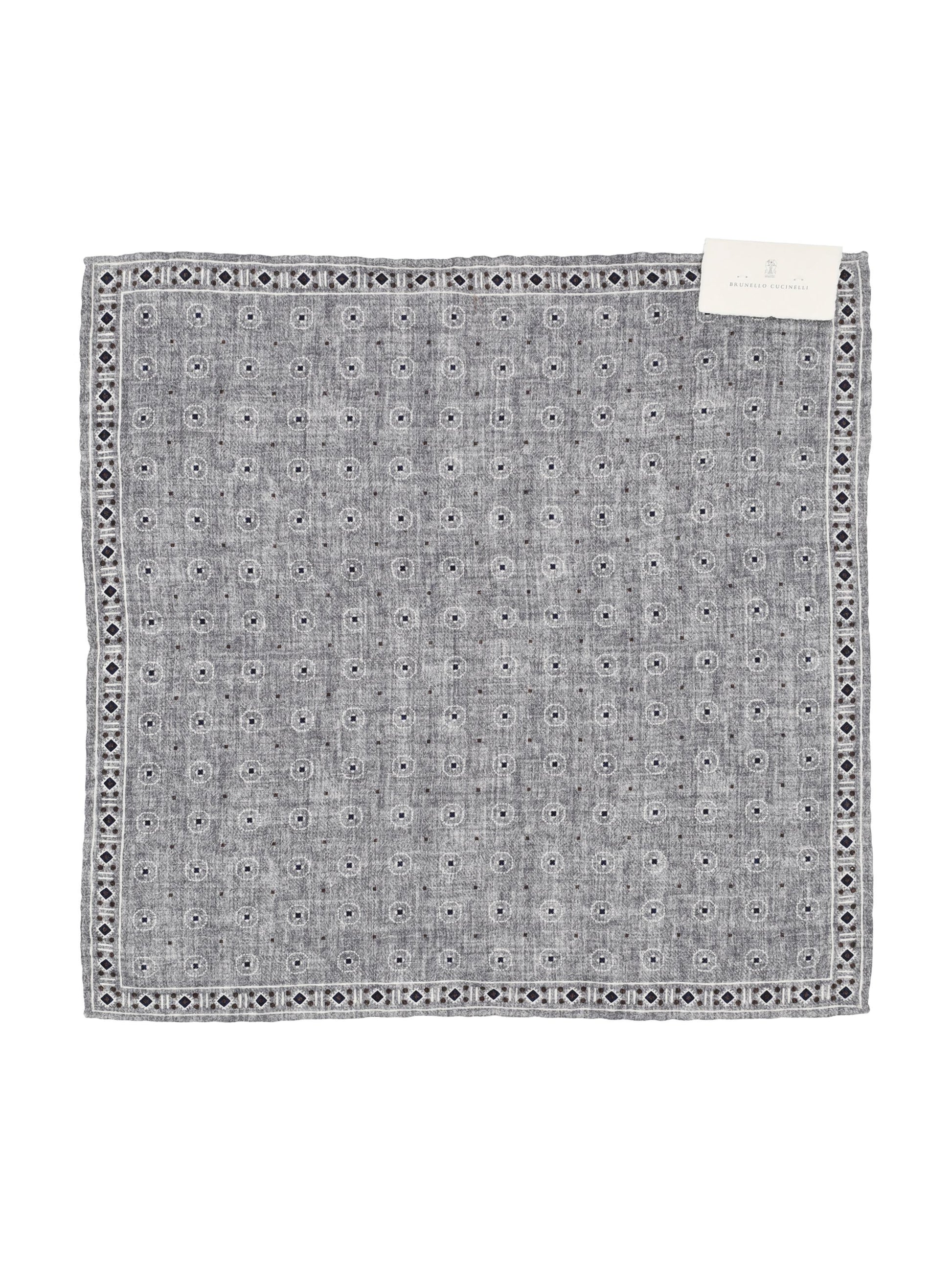 Pochette realizzata in seta. MX8670091 CPT68 BRUNELLO CUCINELLI 