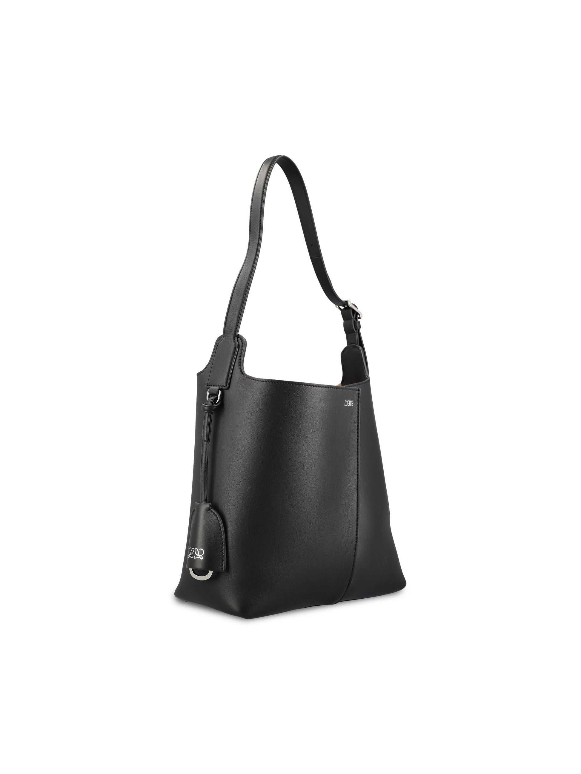 Borsa realizzata in pelle di vitello. AWRAWRPX01 1100 LOEWE 
