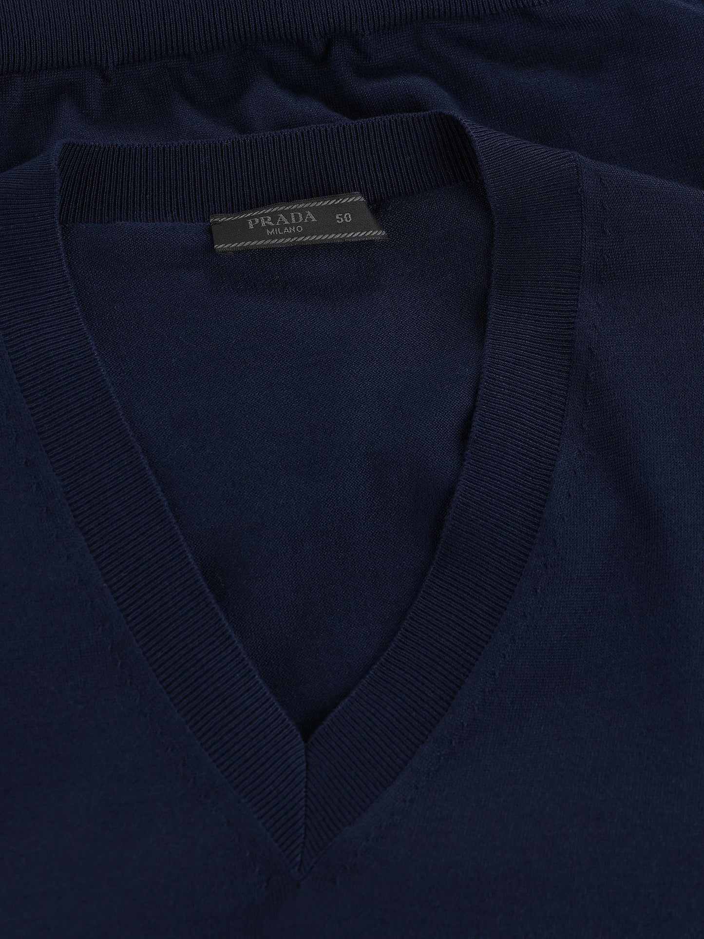 Maglia realizzata in cotone. UMF211 1813F0008 PRADA 