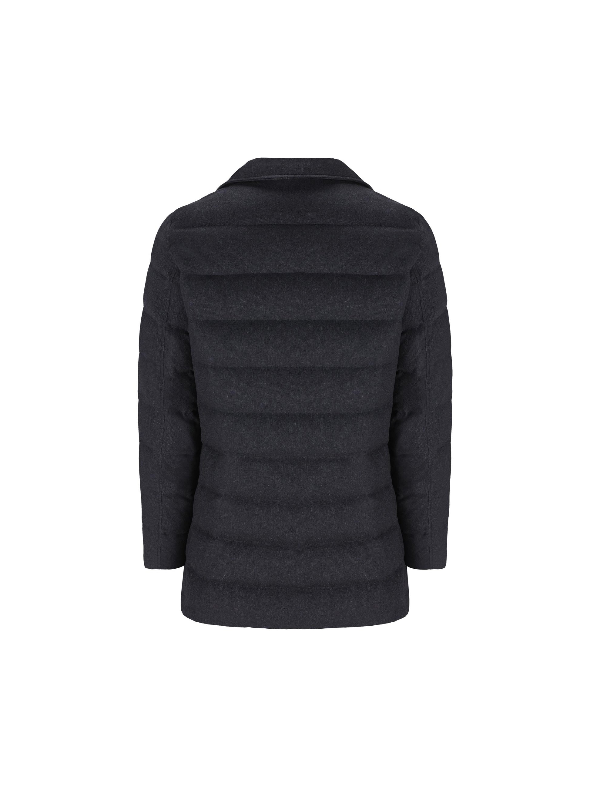 Piumino realizzato in seta e cashmere. PI001260U 380879200 HERNO 