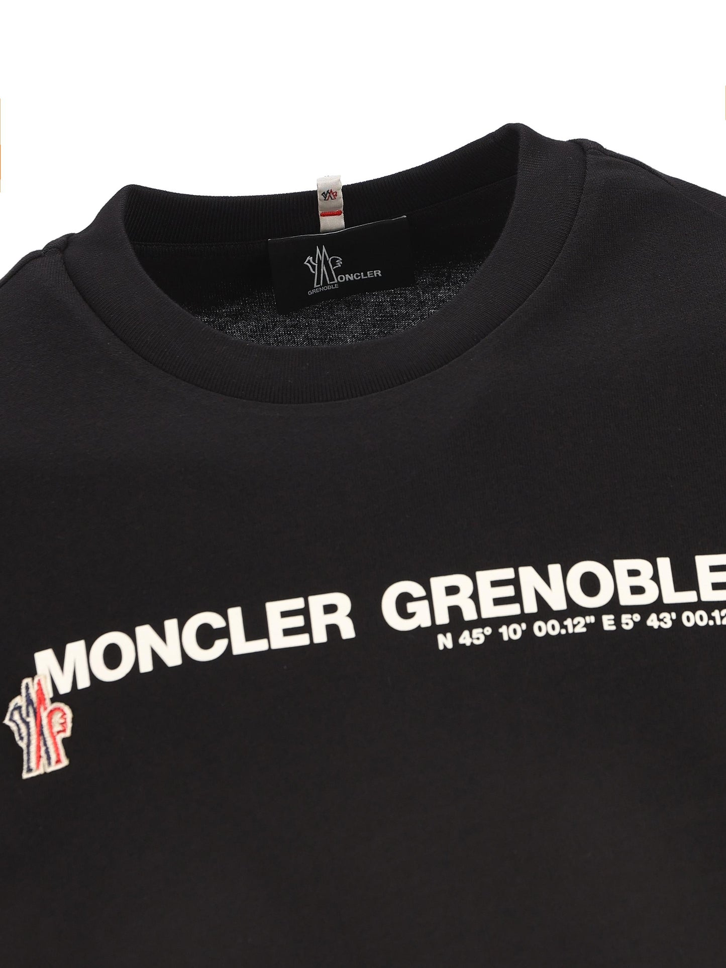 T-Shirt realizzata in cotone. W8C00001 89AZ9999 MONCLER GRENOBLE 
