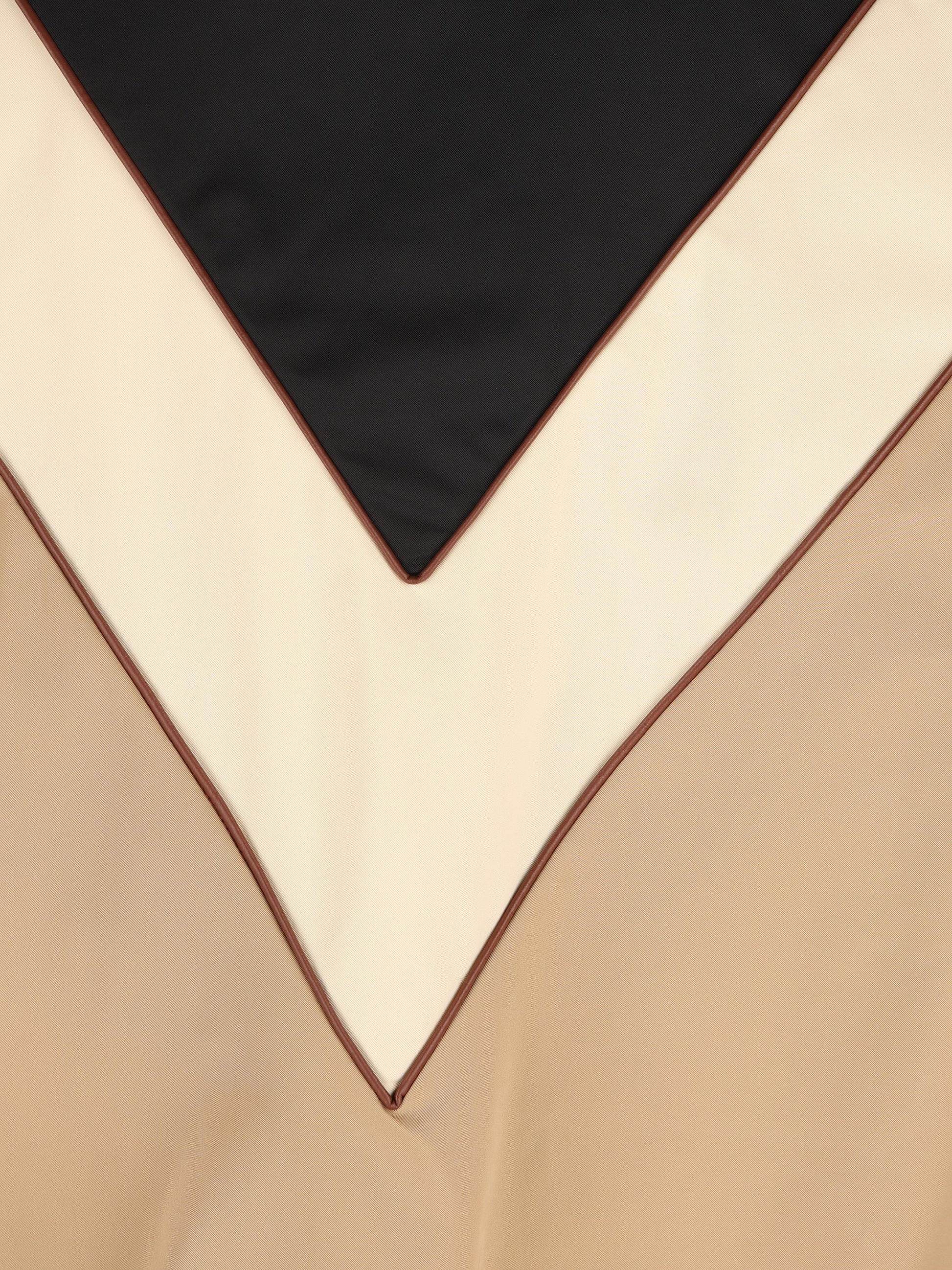 Giacca realizzata in poliestere. 8V3CIQ12CKV C0U VALENTINO GARAVANI 