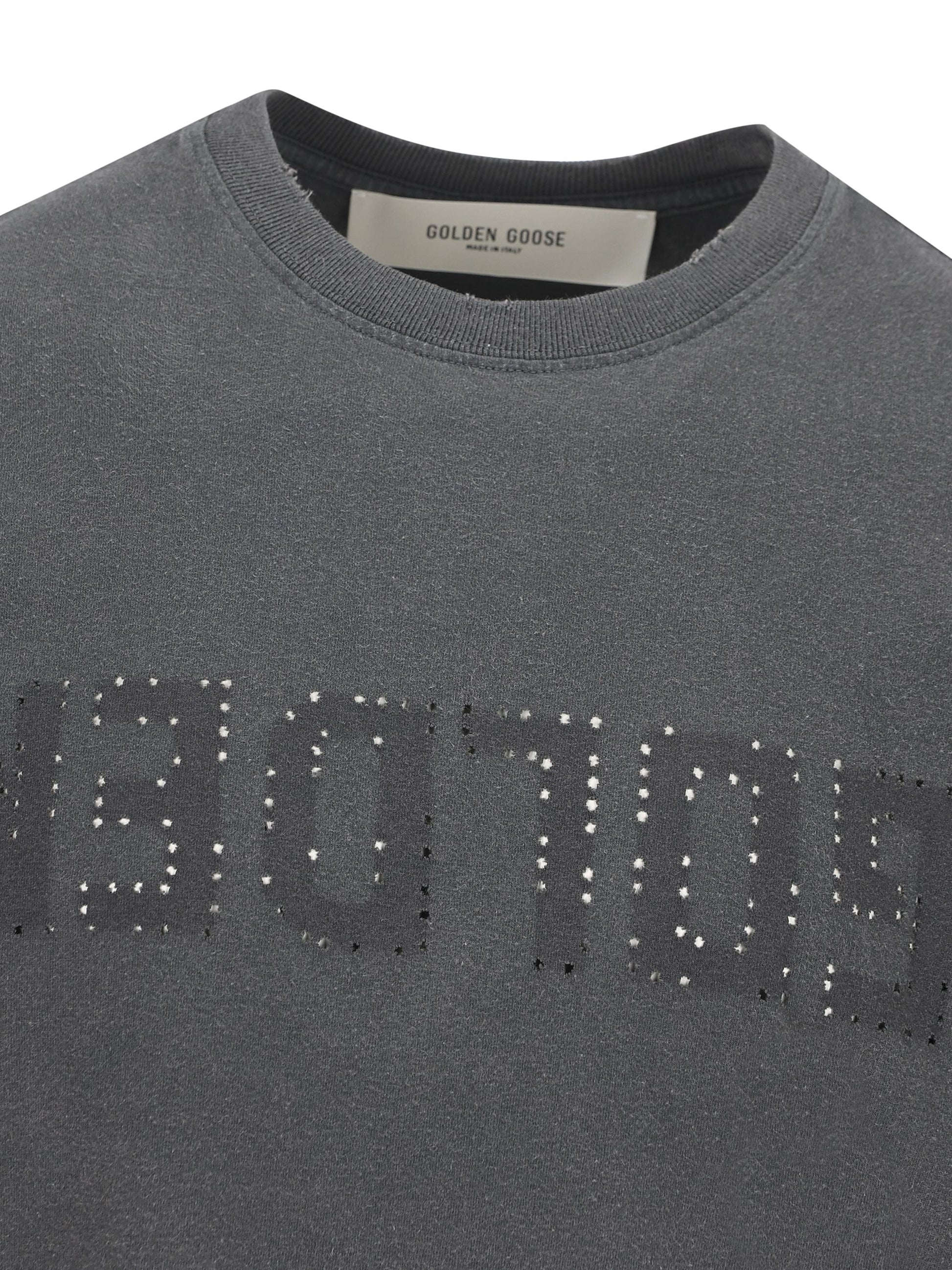 T-Shirt realizzata in cotone. GMP01220 P00067160318 GOLDEN GOOSE 