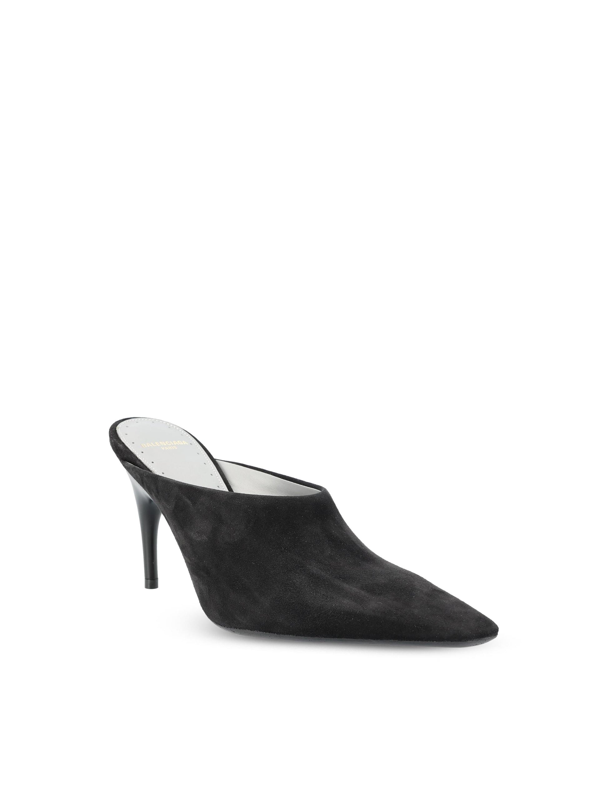 Mulles realizzate in pelle scamosciata di vitello. 873367 WCB311080 BALENCIAGA 