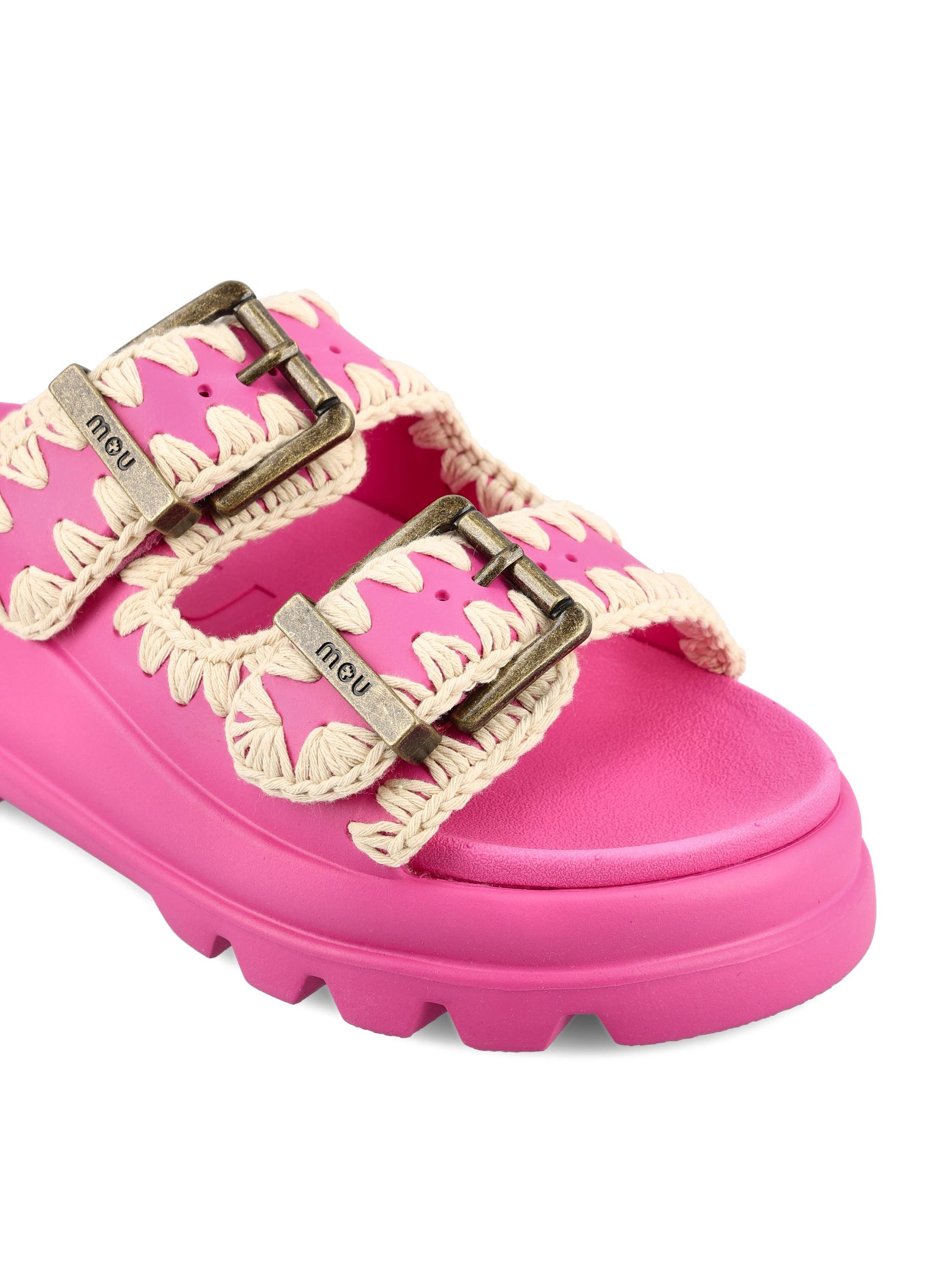 Sandali realizzati in materiale sintetico. SW661001N FUX MOU 