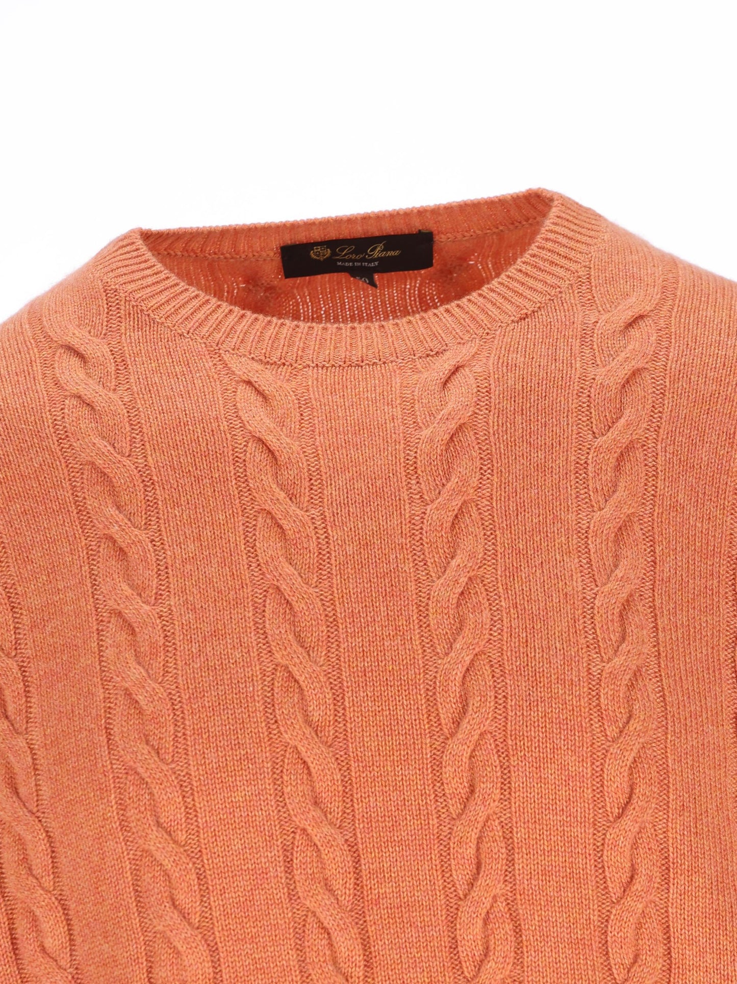 Maglione realizzato in cashmere. FAQ4517 L0EN LORO PIANA 