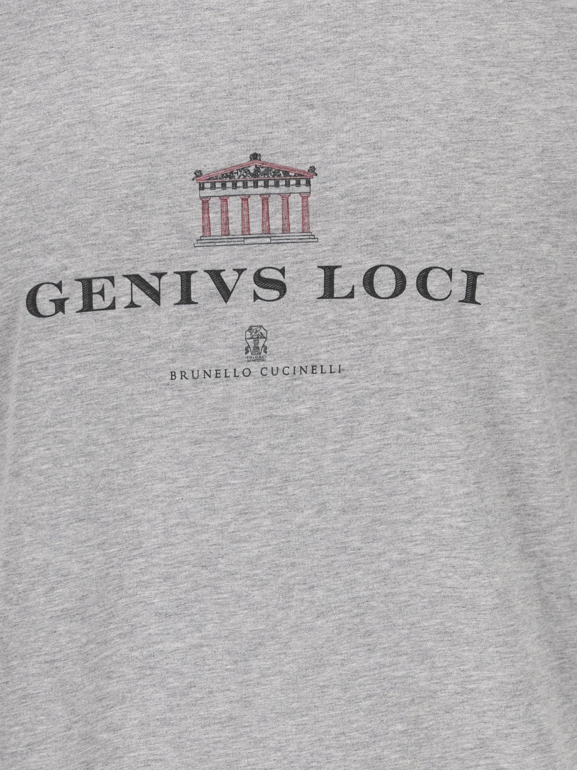 T-Shirt realizzata in cotone. M0B138520 CLO65 BRUNELLO CUCINELLI 