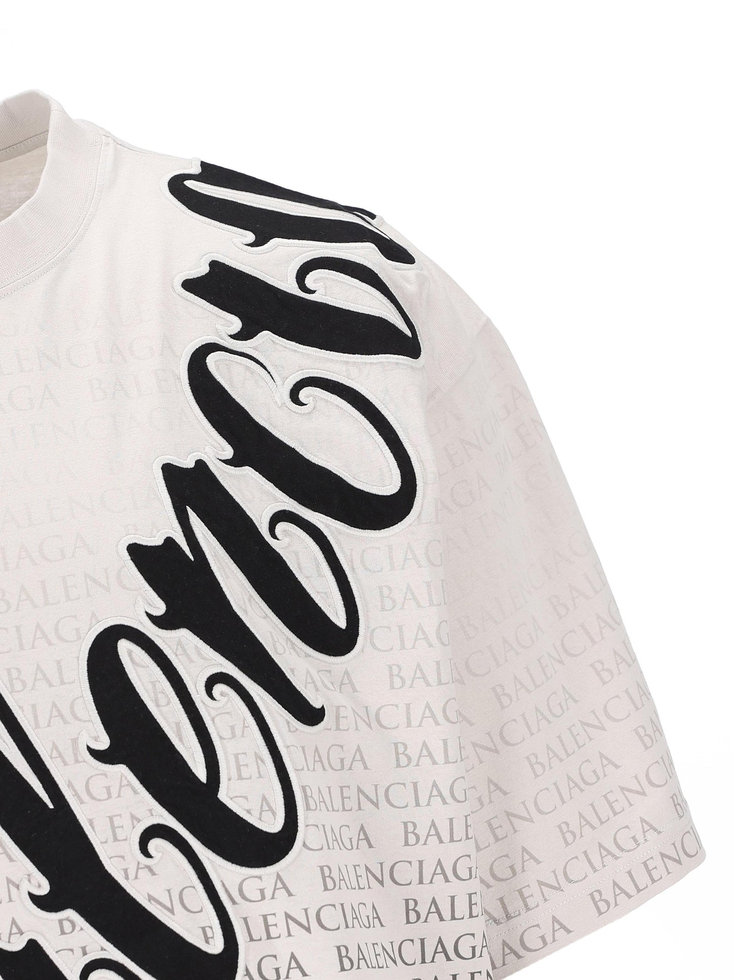 T-shirt realizzata in cotone. 764235 TTVN99081 BALENCIAGA 