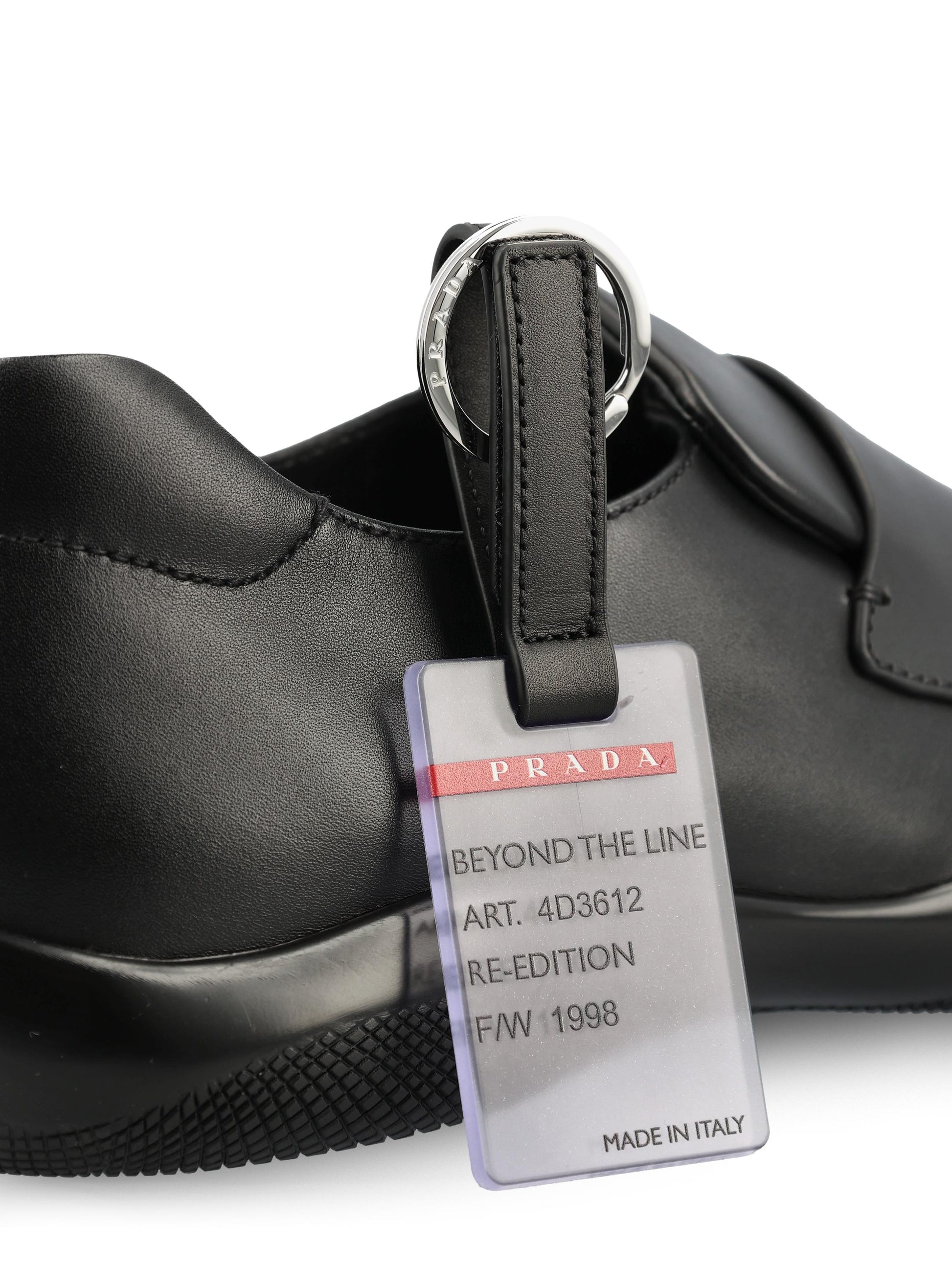 Mocassini realizzati in pelle. 4D3612 070F0002 PRADA 