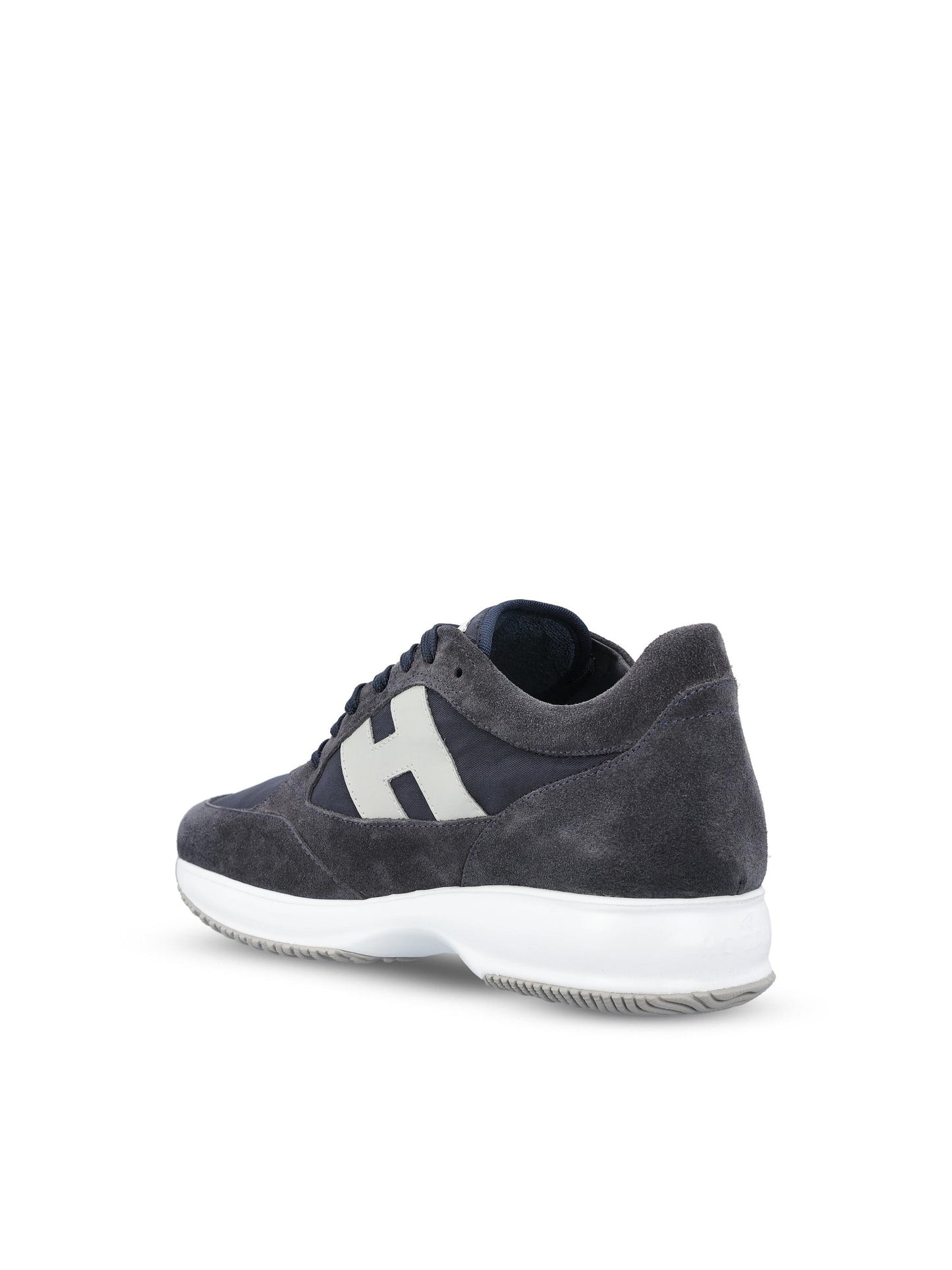Sneakers realizzate in pelle scamosciata. HXM7130GC80V4R 785V HOGAN 