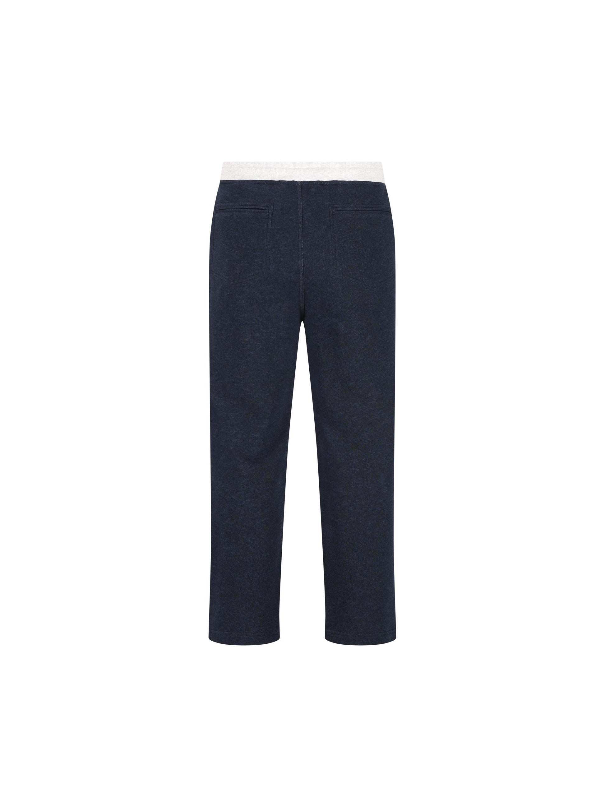 Pantaloni realizzati in cotone e lino. MR8313381G CD649 BRUNELLO CUCINELLI 