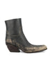 Stivali realizzati in pelle. 853787 WB2271090 BALENCIAGA 