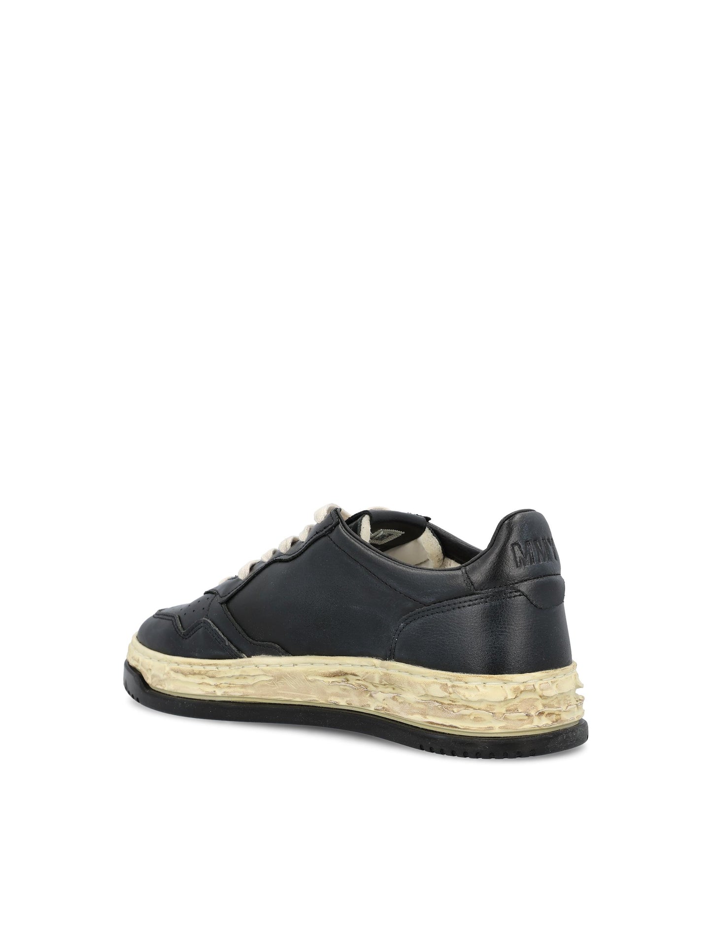 Sneakers realizzate in pelle. AVLM MMY2 AUTRY - MIHARA YASUHIRO 