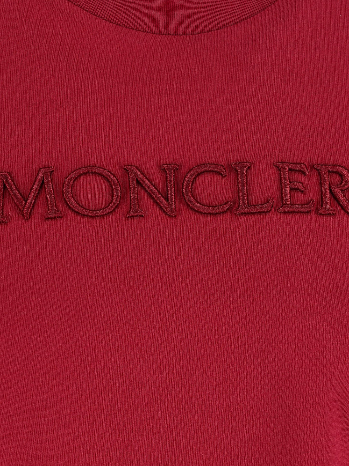 T-Shirt realizzata in cotone. W8C00021 89AUO438 MONCLER 