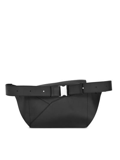 Marsupio realizzato in pelle. B510SEBX02 1100 LOEWE 