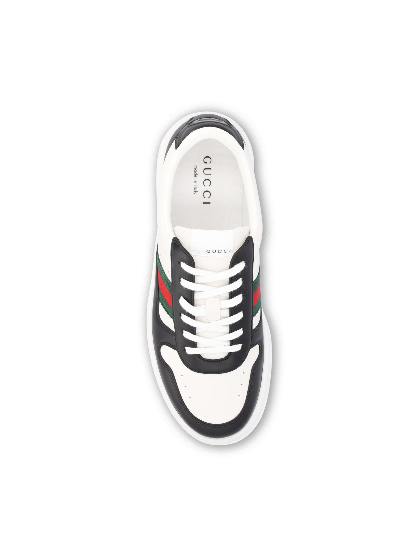 Sneakers realizzate in pelle. 848317 AAE0H1097 GUCCI 