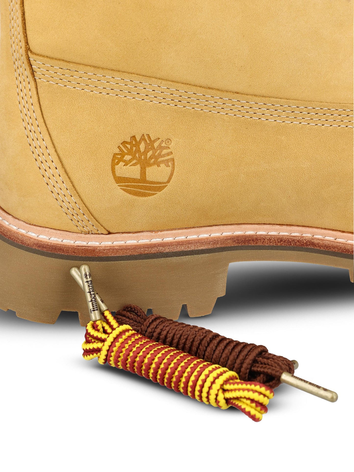 Stivali realizzati in pelle. TB0A26TT 7541 TIMBERLAND 