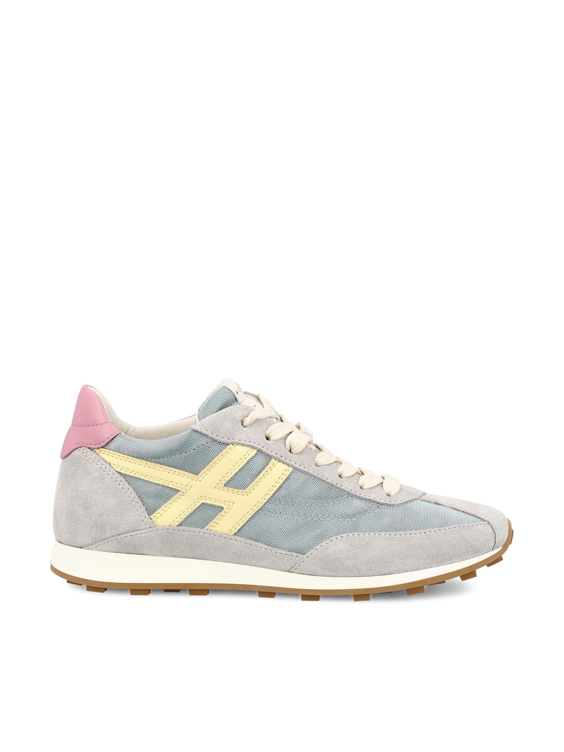 Sneakers realizzate in pelle scamosciata. HXW6990GA20V0O 0FEB HOGAN 