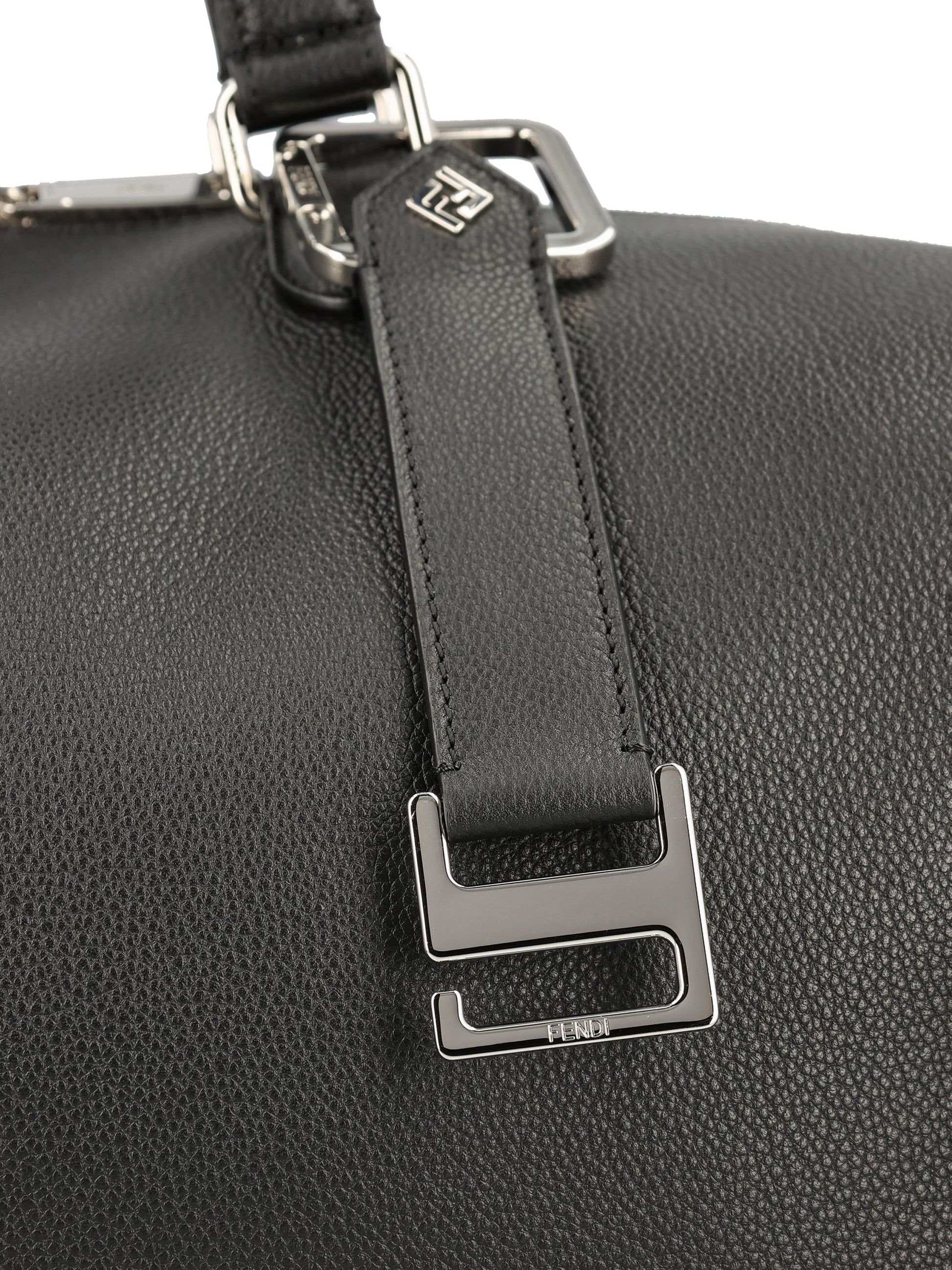 Borsone realizzato in pelle. 7VA686 ASIHF0GXN FENDI 