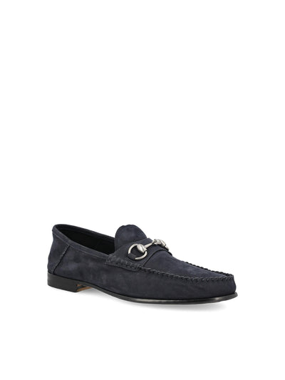 Mocassini realizzati in pelle scamosciata. 831269 AAEQY4009 GUCCI 