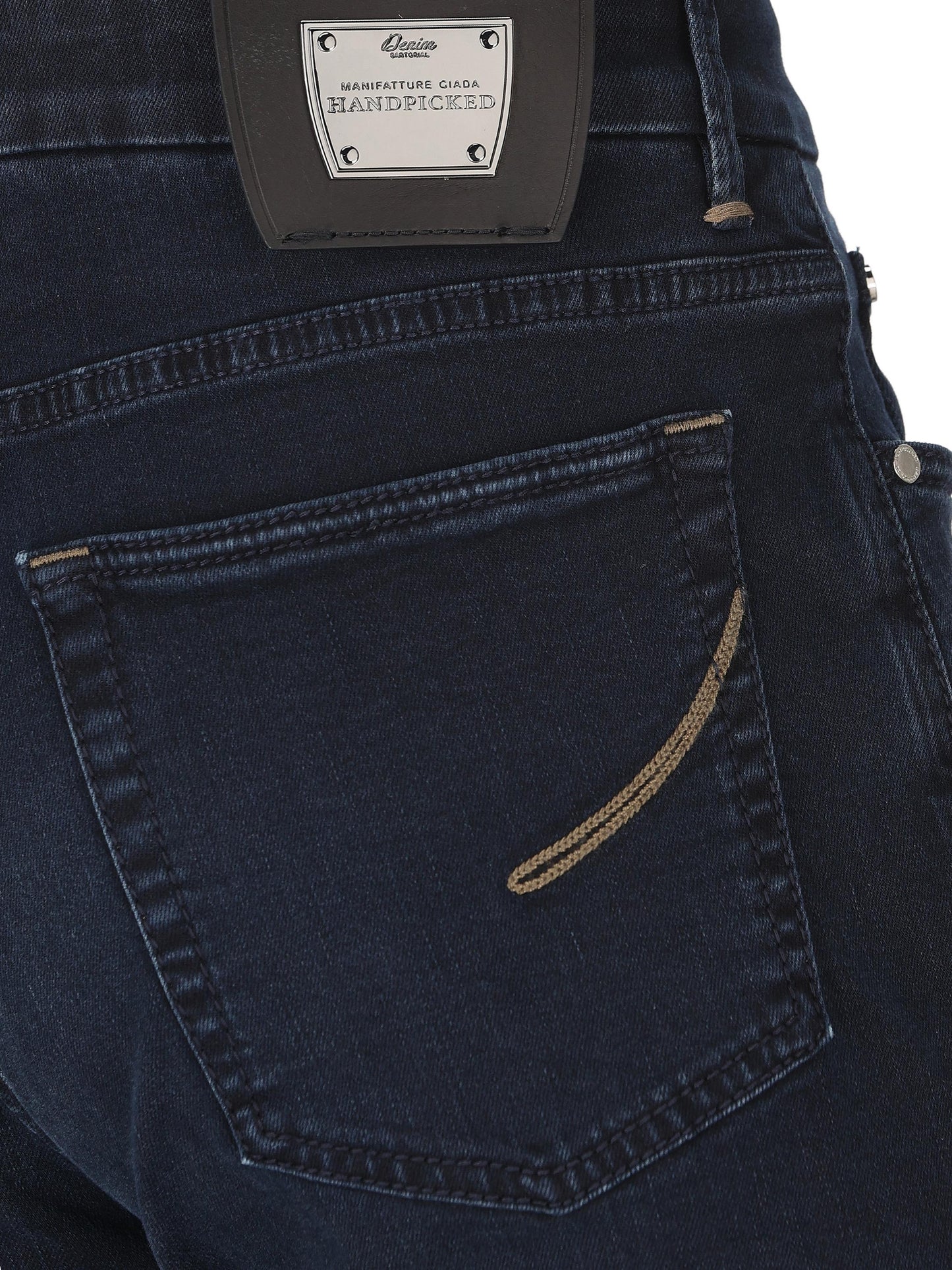 Jeans realizzati in cotone. RAVELLO_MGIC_W1 001 HANDPICKED 