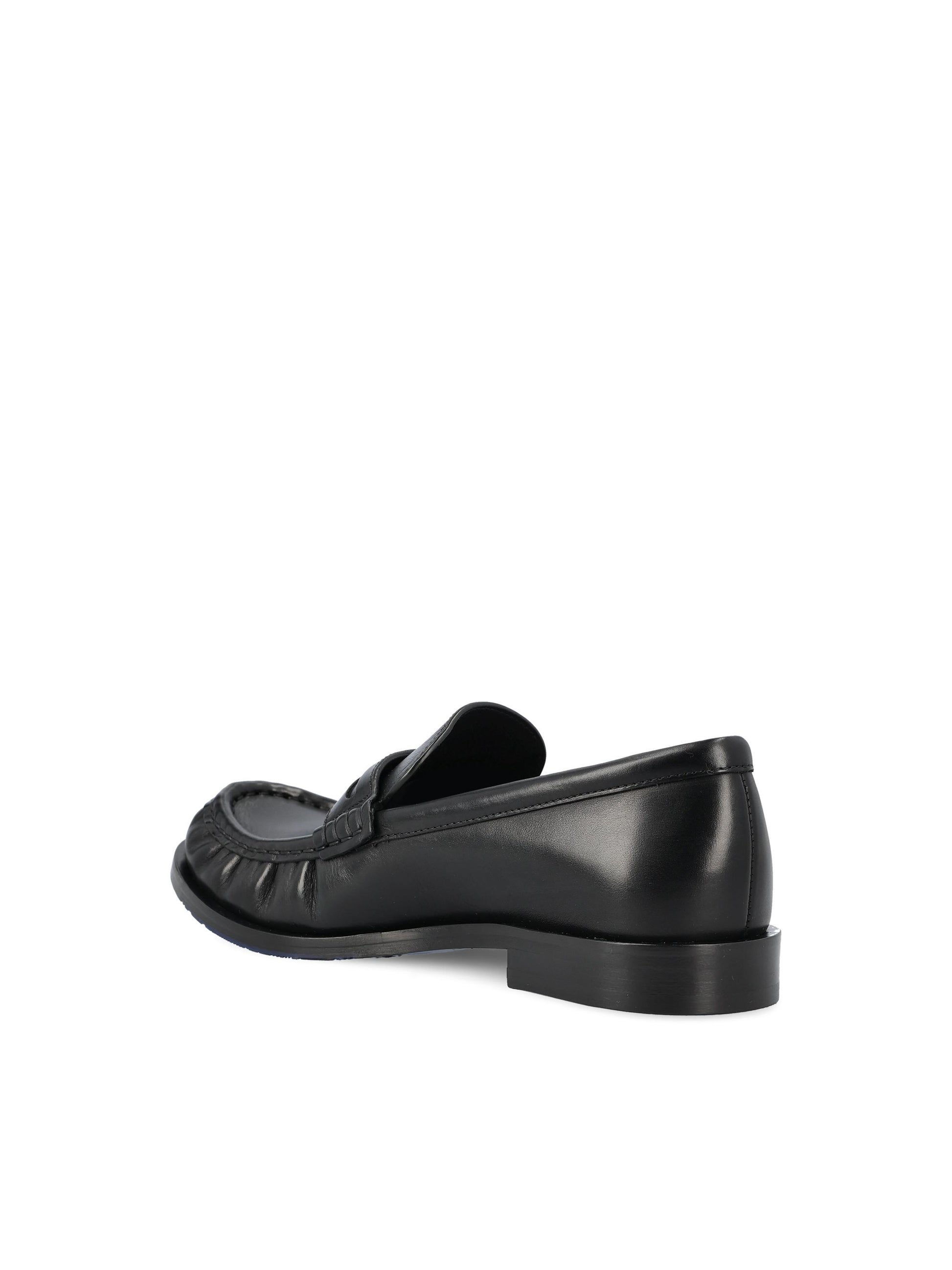 Mocassini realizzati in pelle. 8111868 A1189 BURBERRY 
