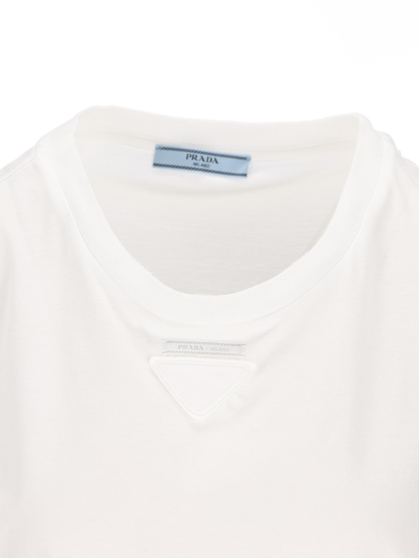 T-Shirt realizzata in jesey di cotone. 3569B 18QZF0009 PRADA 