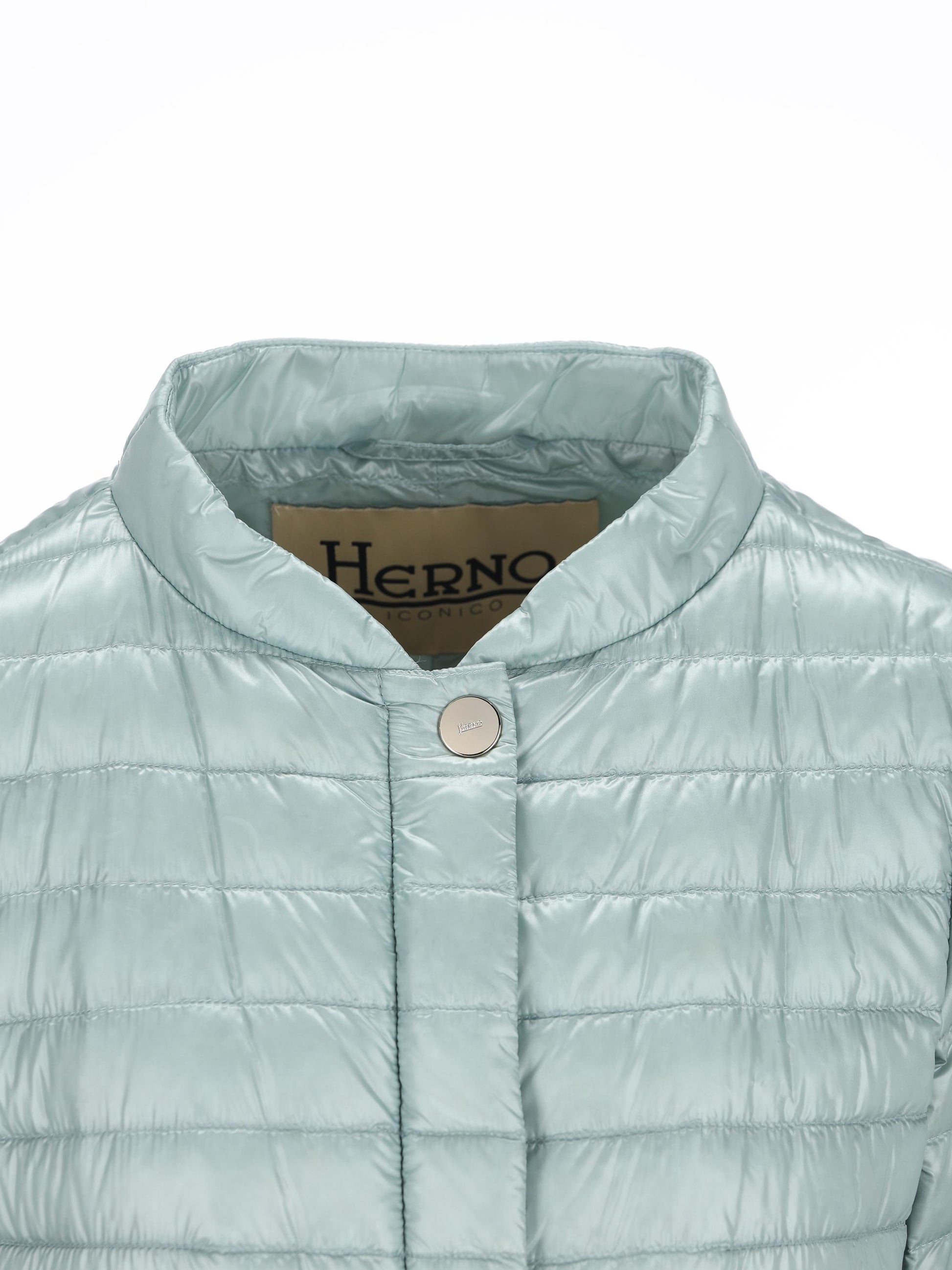 Piumino realizzato in poliammide. PI0608DIC 12017Z9014 HERNO 