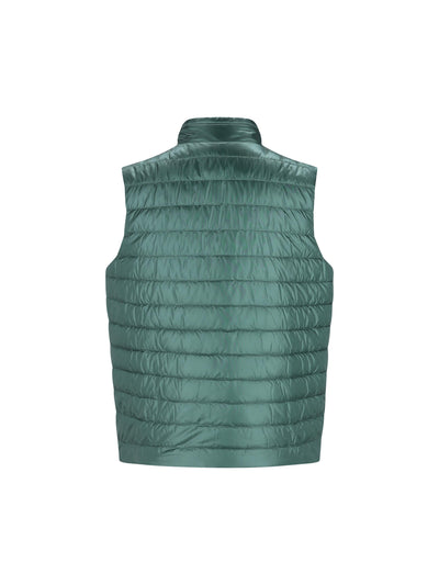 Gilet reversibile realizzato in poliammide. PI001320U 12020Z7892 HERNO 