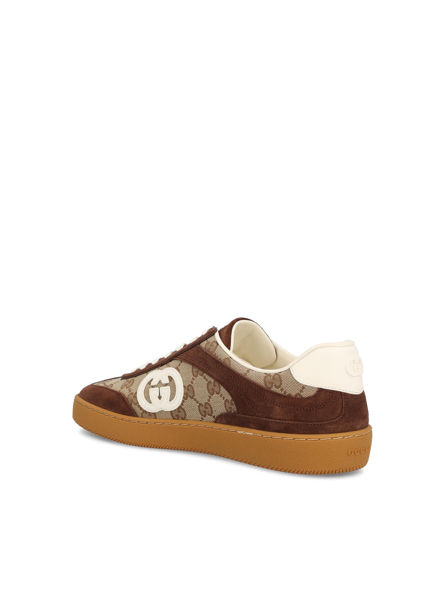 Sneakers realizzate in pelle scamosciata. 791742 AAEGA2242 GUCCI 