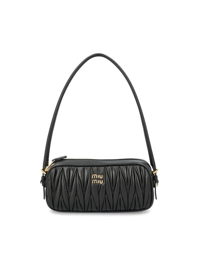 Pouch realizzata in pelle di agnello. 5NE024 AFPPF0002 MIU MIU 