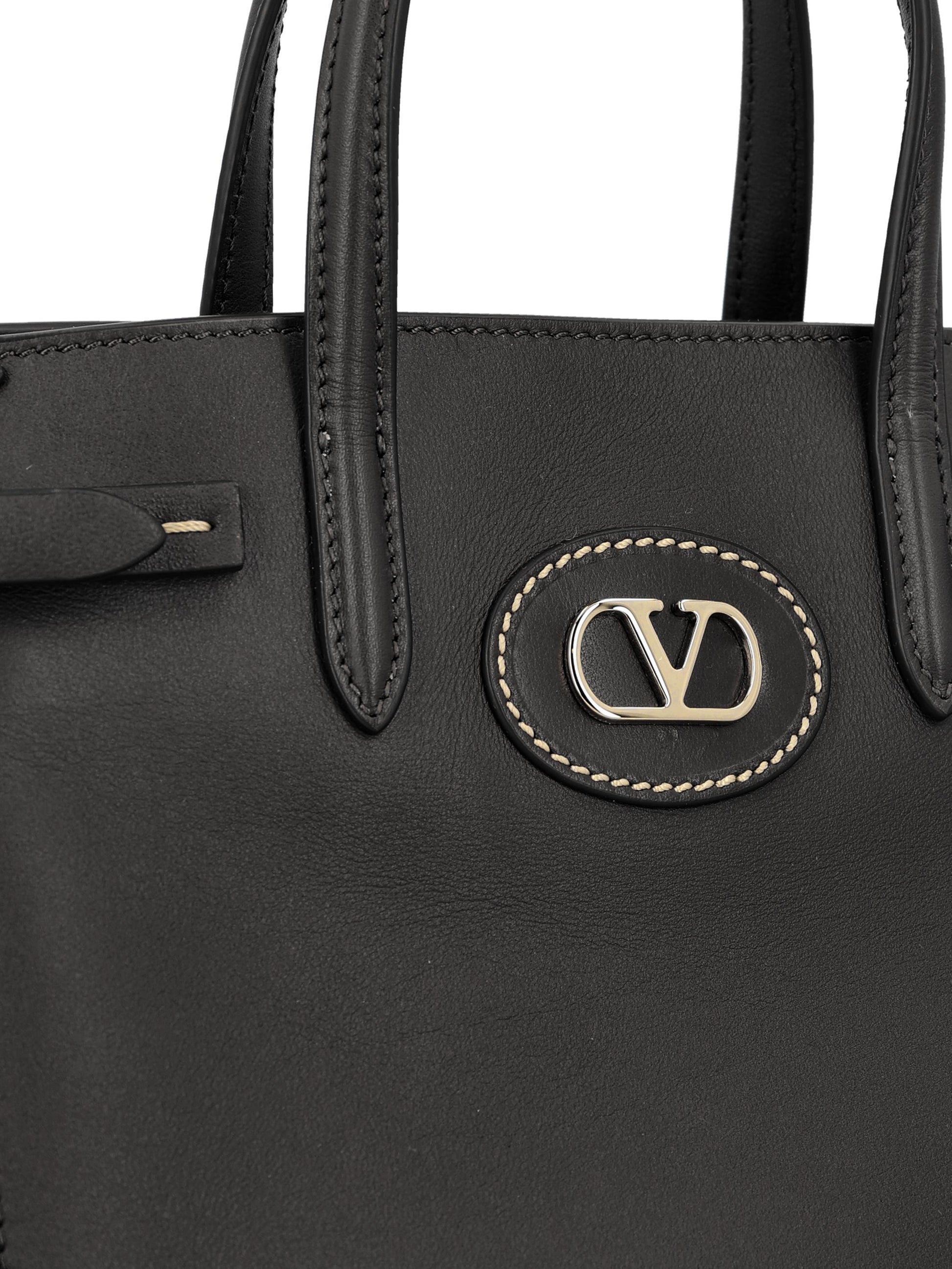 Borsa Antibes realizzata in pelle di vitello. ZW2B0R20CVC 0NO VALENTINO GARAVANI 