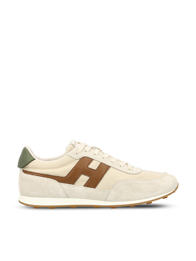 Sneakers realizzate in pelle scamosciata. HXM6990FZ90UZA 793K HOGAN 