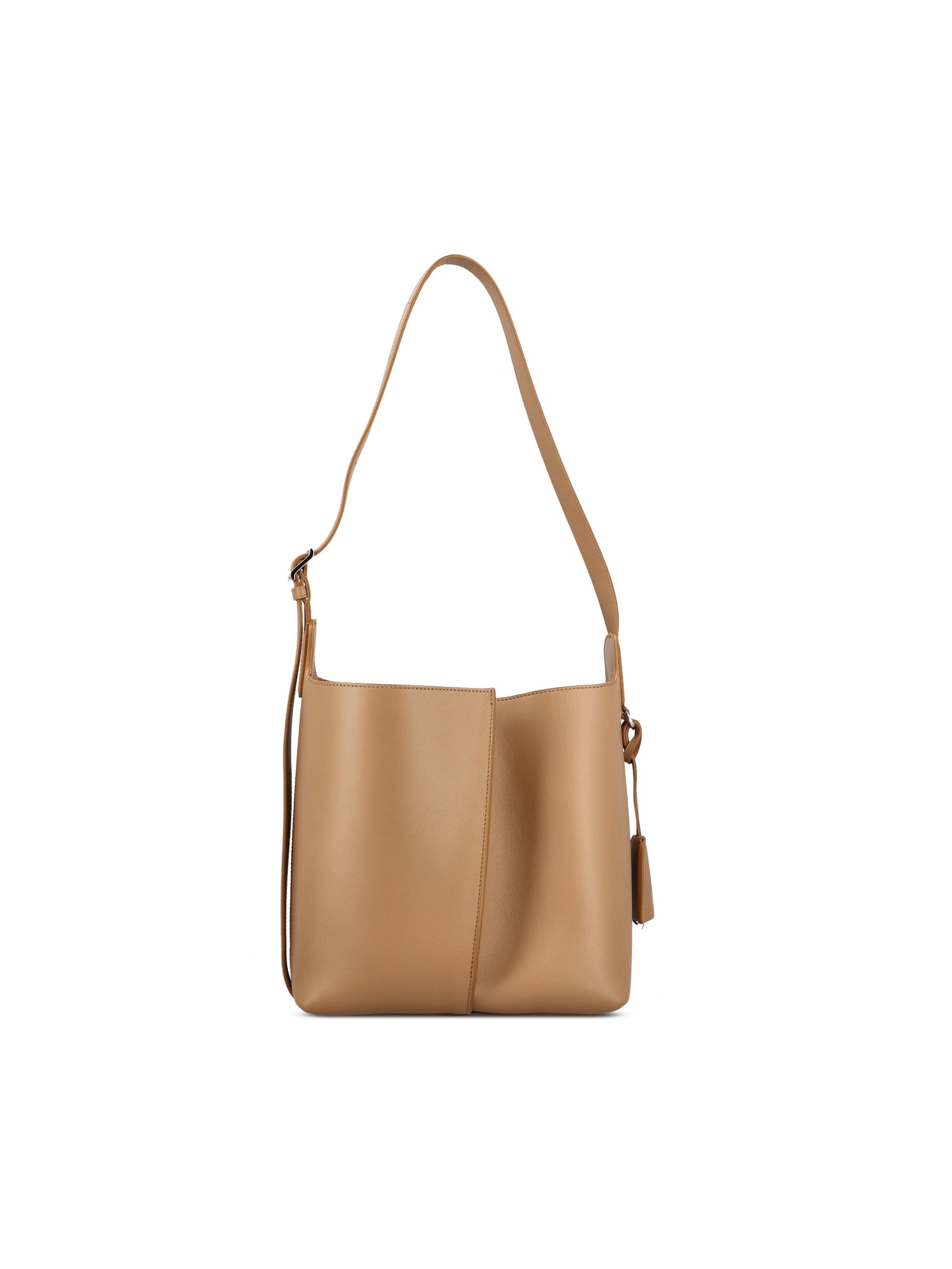 Borsa realizzata in pelle di vitello. AWRAWRPX01 9579 LOEWE 